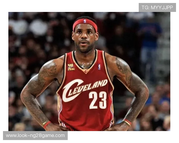 湖人詹姆斯状态回暖带队连胜掀起西部季后赛新热潮