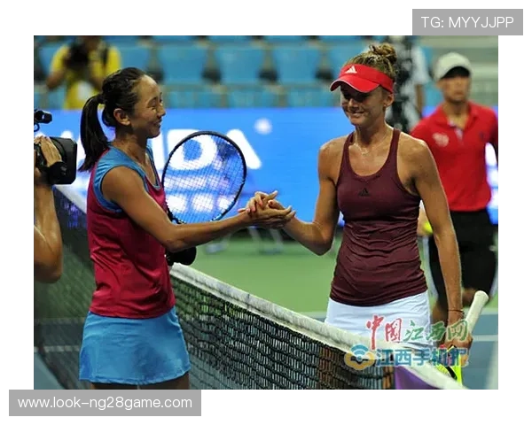 网坛焦点赛事激战不断顶尖选手争夺冠军荣誉