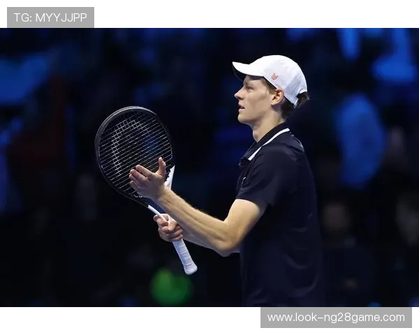 网球赛季新动向：世界排名前十选手争夺激烈 赛场竞争愈加白热化